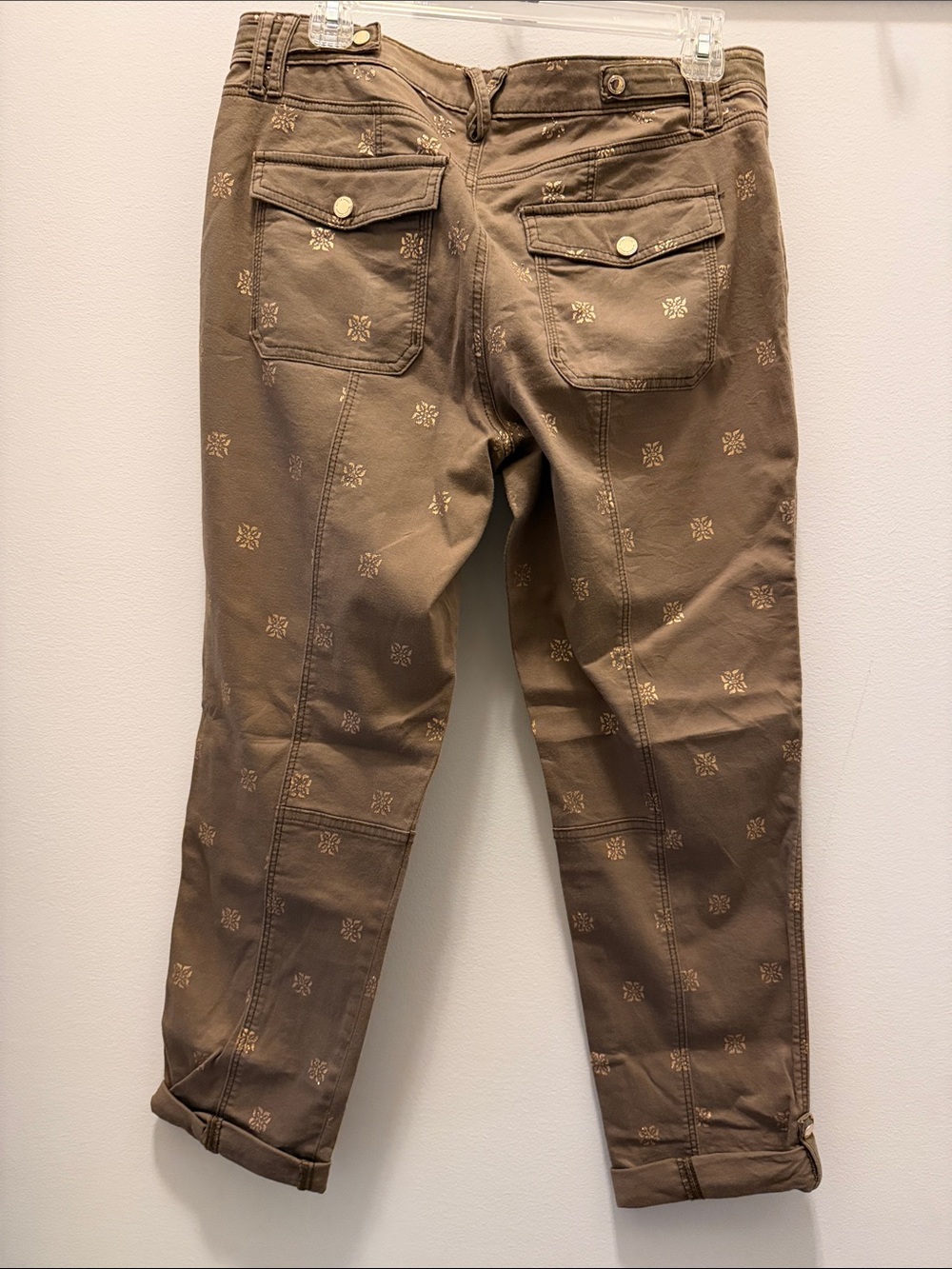 White House Black Market Brown Cargo Pants with Light Floral Motif - Picture 10 of 10